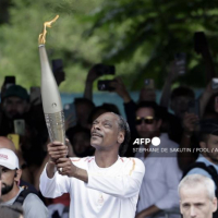 2024 Olympics: Snoop Dogg ignites flame as Paris prepares for opening ceremony