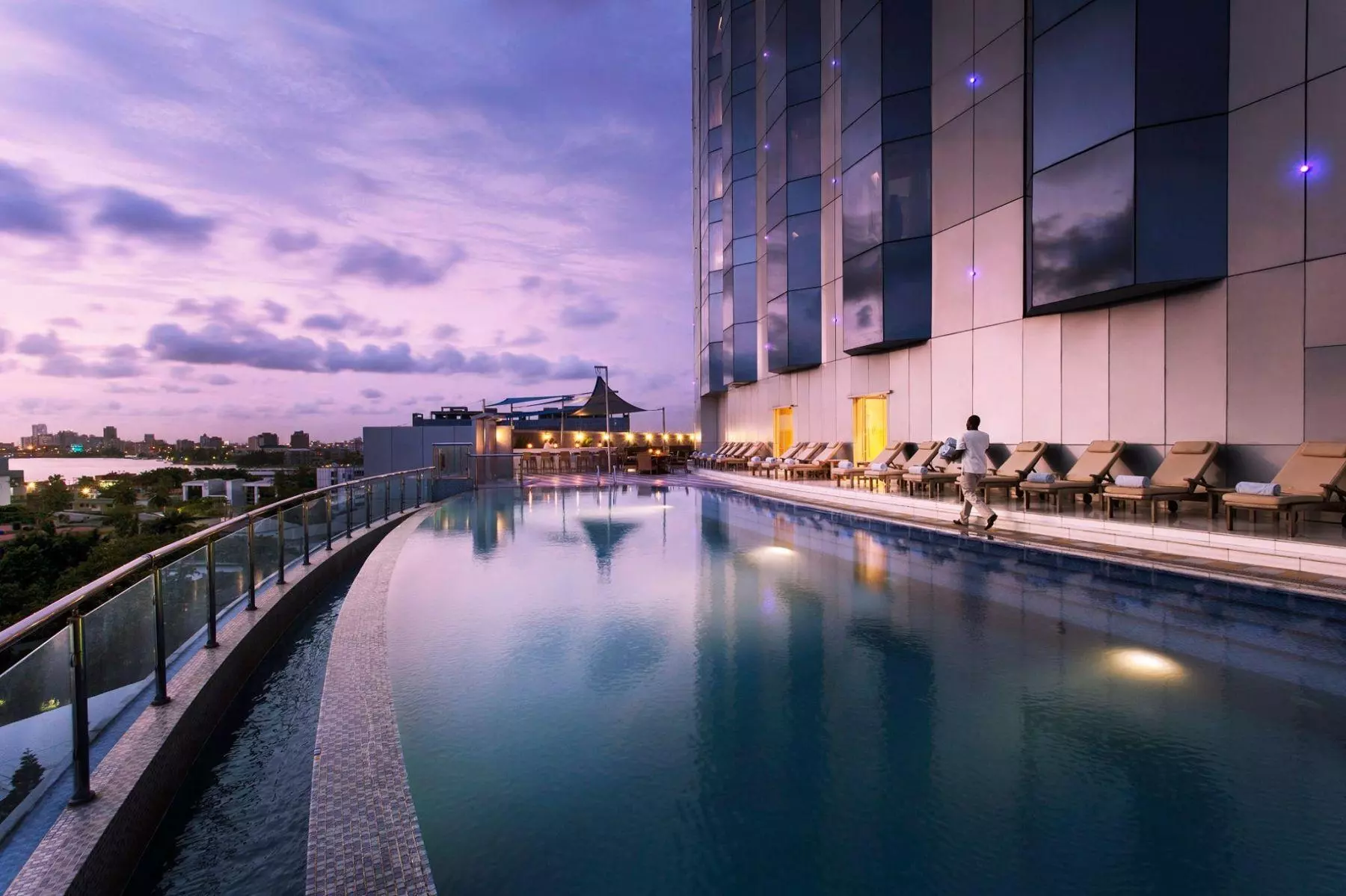 LAGOS CONTINENTAL HOTEL